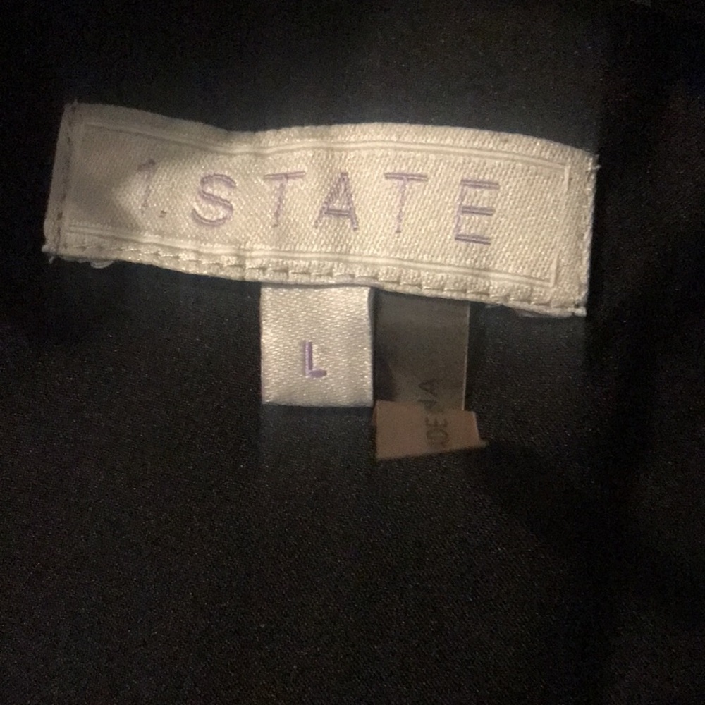 1. STATE Gorgeous Lined  Floral Tunic. - Picture 6 of 7